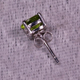 Peridot Ohrstecker